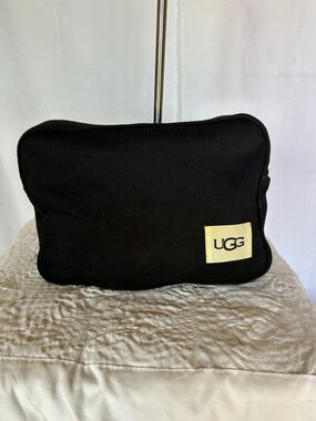 UGG Black soft Canvas Toiletry Pouch with Logo Patch.